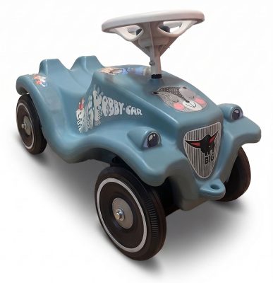 Bobbycar_September_Baer_shadow_web